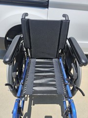 NEW – QUICKIE QXI folding WHEELCHAIR 16″ X 16″ Used 16″x16″ Transit