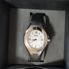 Female Phonak Watch Pilot 2 with white or black face and rubber band