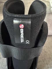 BREG soft gait air walker,short medium size