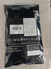Double Shoulder Strap Wrap for Compression & Support – Ideal for Sports Recovery