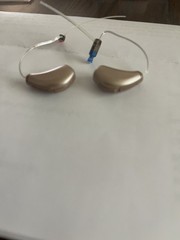 Starkey Muse iQ i2400 HEARING AIDS left and right