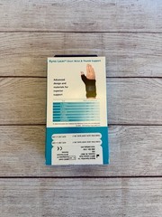 Med Spec Ryno Lacer Short Wrist & Thumb Support With Lacing Closure/Black