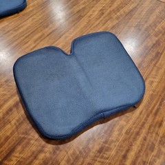 COMBO PACK OF 2 SEAT SUPPORTS AND 2 BACK SUPPORTS.. Home, office or car.