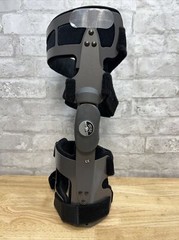 Bledsoe Thruster 3 Medial Short Large Right Brand New MSRP $649