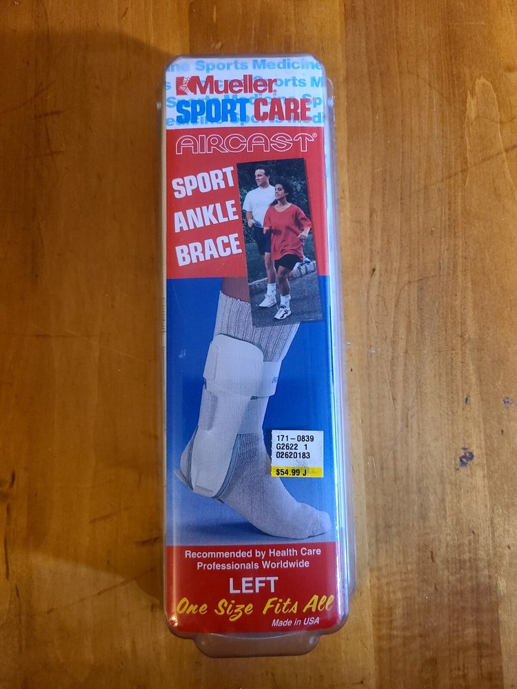 Vintage Mueller Aircast Sport Ankle Brace White Left Or Right One Size Fits All
