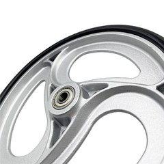 Yuqim 2 Pcs 9.4″ Replacement Wheels for Rollator Walker 8 Inch, Silver