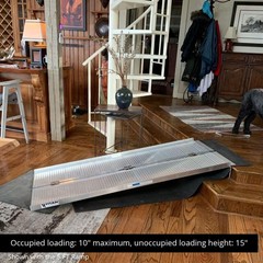 Titan Ramps 5 Foot Single-Fold Aluminum Wheelchair Ramp,600lb Capacity(Open Box)