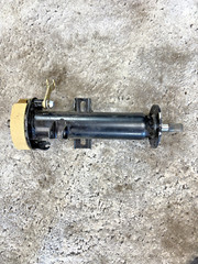 E WHEELS SCOOTER AXLE AND BRAKE HUB / EW 11 / 36/37/72 AND OTHER MODELS