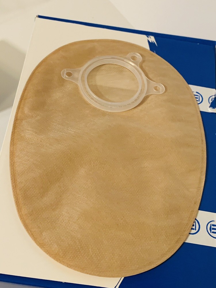 15 CONVATEC 421681 SurFit Natura Closed-End Pouch 1-3/4″ Flange Pack/15 Pouches