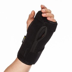 BraceUP Carpal Tunnel Wrist Brace Night Support Lightweight Splint with Cushione