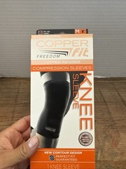 Copper Fit Copper Infused Knee Compression Sleeve Size Medium Unisex NEW