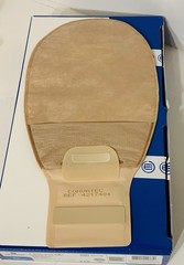 10 ConvaTec Natura 421740 2-Pc Ostomy Pouch 2-3/4″ Drainable 1BX/10EA Exp2030