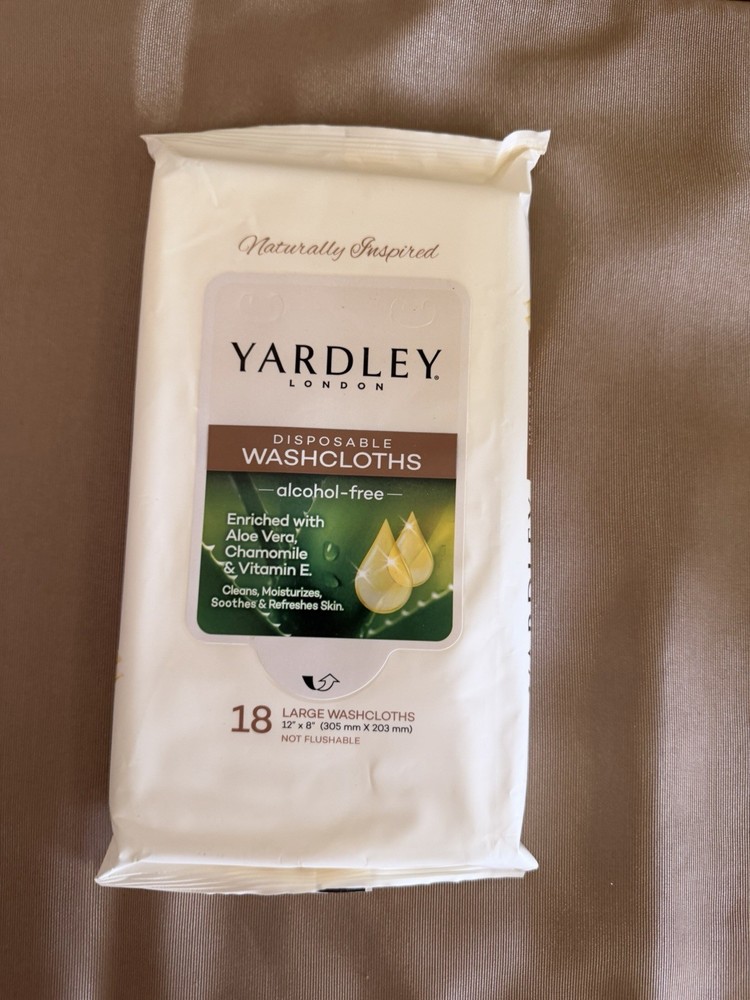 Yardley London Disposable Washcloths 18ct Large Wipes Aloe Chamomile Vitamin E