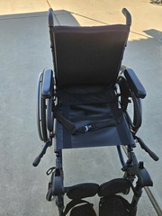 MINT* UPGRADED* Quickie 2 – 17″x19″ Folding Wheelchair Used 17″ x 19″ New ?