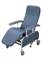 NEW Lumex 565TG TILT IN SPACE Recliner Geri Chair BlueRidge FR565TG427