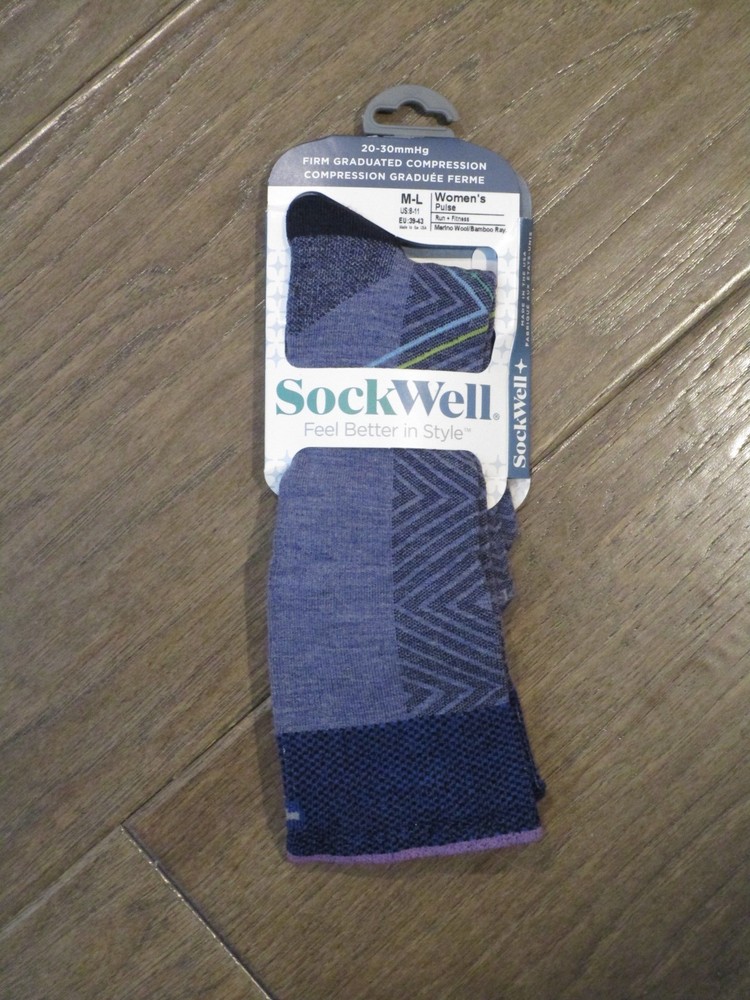 SOCKWELL WOMEN’S PULSE LILAC FIRM GRADUATED COMPRESSION SOCKS SIZE M-L