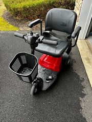 Go-Go Elite Traveller Mobility Scooter by Pride 3-Wheel – 18AH Battery