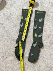 FIGS Compression Trauma Llama Medical Nurse Socks Small Olive Green *READ