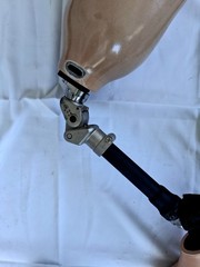 Truelife WillowWood Alpha Classic Prosthetic Right Leg w/Flex Knee 26R