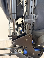 Quickie Iris Tilt in space w/ recline Wheelchair 17″x20″ adj depth
