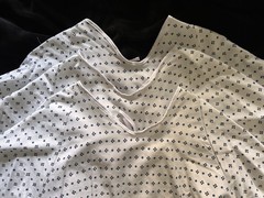 Medline Hospital Patient Gowns 3-Pack White Blue Print Cotton Poly Unisex w/Ties