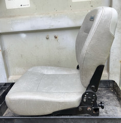SEAT ASSEMBLY (CUSHIONS & HINGES) 20″ WIDE Hoveround MPV5 Power Chair Parts