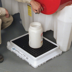 3 Gallon Spill Containment Tray – Durable Sump Tray in White/Black