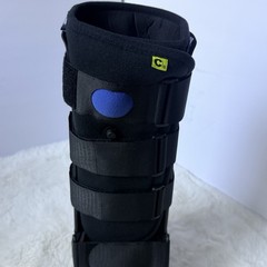 Allard CSUS 440451 Tall Air Plastic Upright Pneumatic Fracture Walker Boot Large