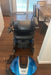 Pride Mobility Jazzy Air 2 Elevating Seat Powerchair – Open Box
