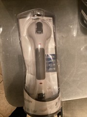 Suction Cup Grab Bar White 12″ Glacier Bay