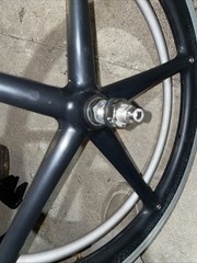 X-core 5-Spoke Mag Wheelchair Wheel Pair 22″ 501mm w/ Solid Tires & Hand rim Axl