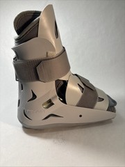 Aircast SP Walker Medium 01A-M Short Pneumatic Ankle Brace Gray