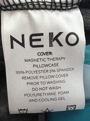 Neko Next Generation Neck And Shoulder Relaxer NWOT