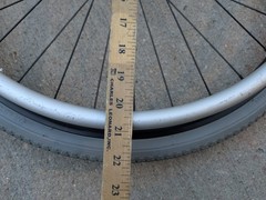 Out Front Shadow Spoke Wheelchair Wheel Pair 22″ 501mm Solid Tire Alum Handrim