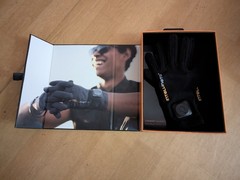 Intellinetix Vibrating Therapy Gloves – SMALL Increases circulation Reduce Pain