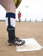 Aircast AirSport Ankle Support Brace, Left Foot, Medium Medium (Pack of 1)