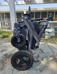 Fold & Go MagShock Folding Electric Wheelchair Power Chair Excellent