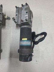 Sunrise Medical Quickie G424 LEFT/RIGHT MOTORS AND GEARBOXES 675-058-033/059-033
