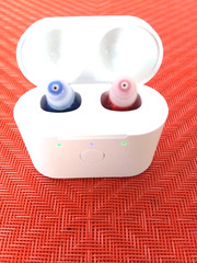 PAIR Rechargeable mini Hearing amplifiers/aids 3 programs normal/outside/noise