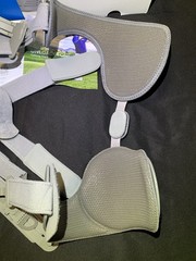 Ossur Unloader One Medium Left Medial LM Knee Brace with Extras EUC