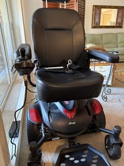 Drive Electric Titan Power-chair Black Joystick Control Padded Armrest 6-Wheel