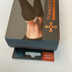 Tommie Copper Compression Socks Black 2 Pairs Copper Infused Anti-Odor Arch