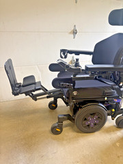 Quantum Q6 Edge 3 Stretto i Level Power Wheelchair ~Hardly Used~ Very Low Hours