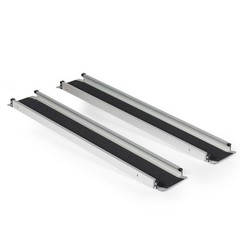 Titan 4′-7′ Telescoping Aluminum Wheelchair Ramp w/600 lb. Capacity (Open Box)