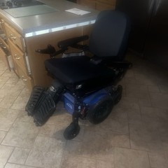 Gently Used Electric Wheelchair Power Wheelchair
