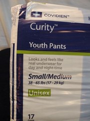 NEW Covidien Curity Youth Pants SMALL/MEDIUM 38-65 LBS Unisex – 17 Count