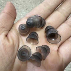 10Pcs Hearing Aid Domes Hearing Aid Eartips Earplug Silicone Hearing Aid Earbud