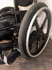 Ki Mobility Liberty FT Tilt-in-Space Wheelchair – ONE SET OF FOOTRESTS