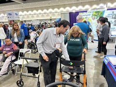 Carbon Fiber Foldable Rollator Walker Blue Color in Stock, Model Number W102