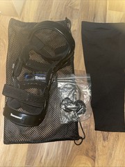Black Townsend Rebel ACL Left Brace, Size XL